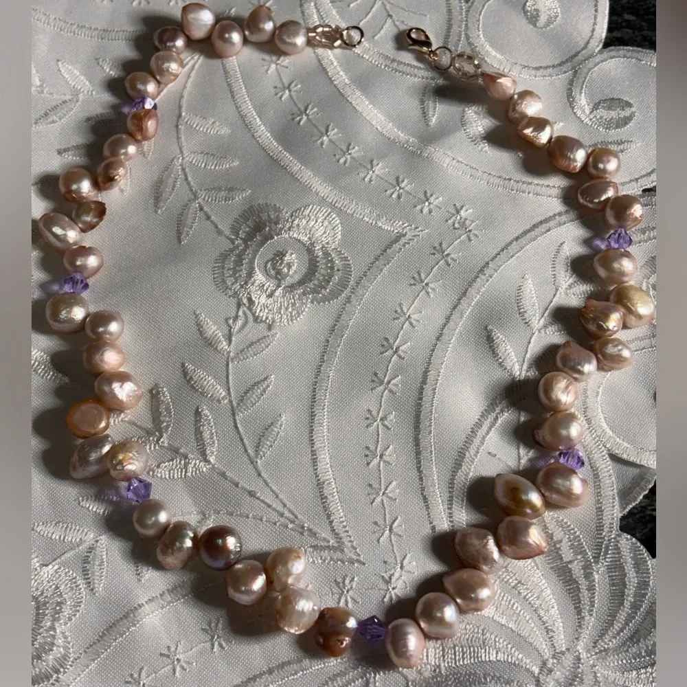 Handmade Pink Freshwater Pearl Necklace with Amethyst Crystal Accents 18 inches - Picture 7 of 7